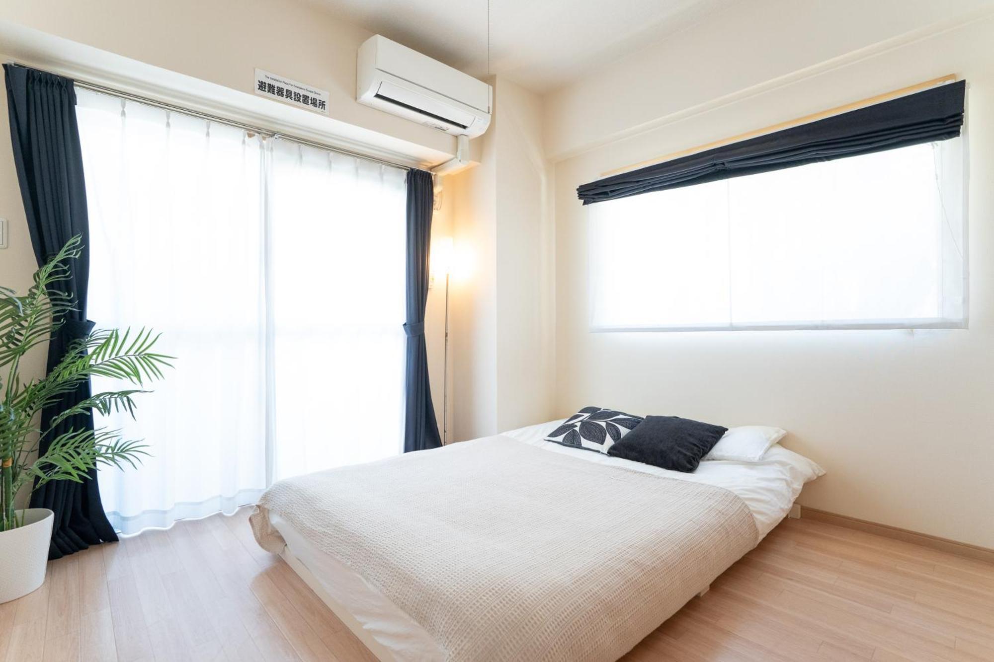 Appartement カモミール西町 203
